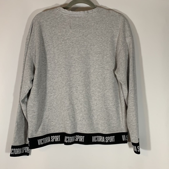 Victoria Sport Grey Bottom Elastic Sweater Top - Picture 5 of 7